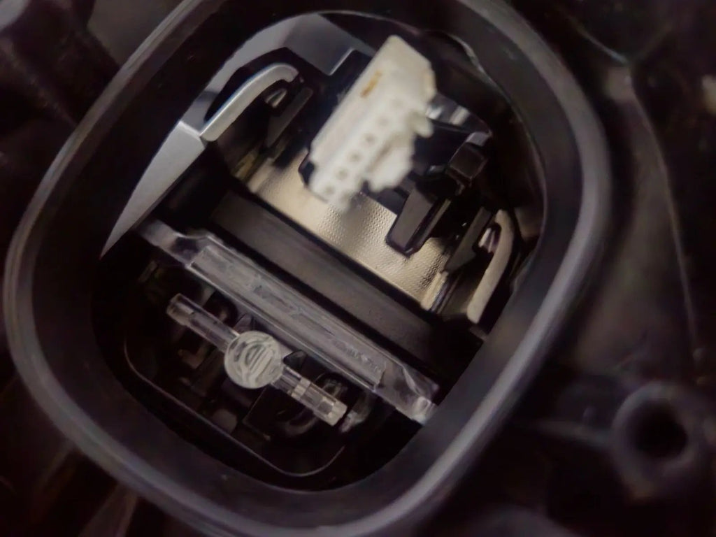 This image features the right-side Adaptive LED headlight (ICON design) for the BMW 7 Series G11 and G12 models, showcasing OEM genuine quality with part number 7408710. This used original headlamp offers BMW’s signature Adaptive LED with ICON styling, providing dynamic lighting performance, precise fitment, and premium functionality tailored for the luxury 7 Series lineup.