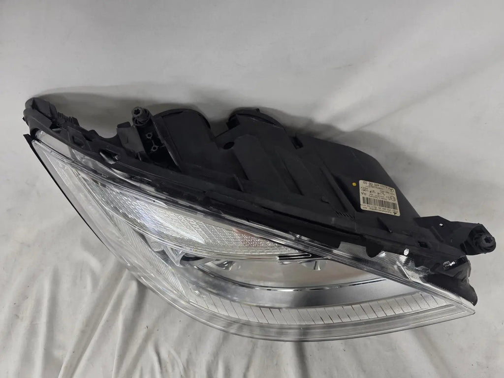 MERCEDES BENZ S-CLASS W221 ADAPTIVE BI-XENON Headlight RIGHT OEM A2218200639