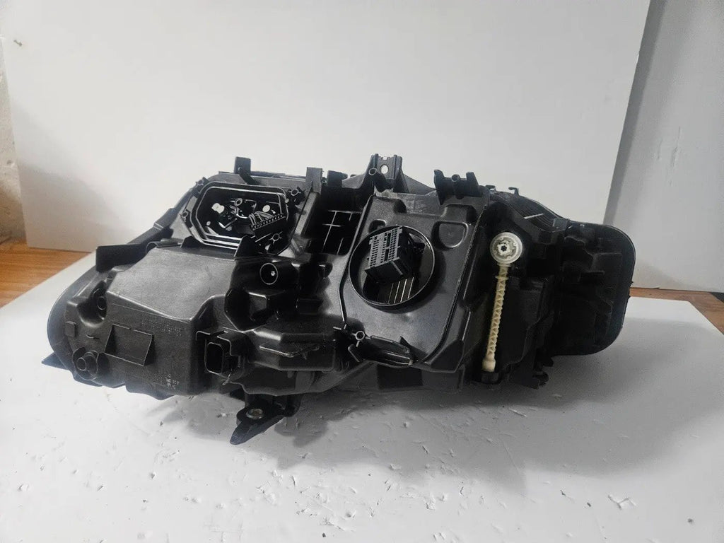 This image shows the right-side Adaptive LED headlight for the BMW 3 Series G20 LCI and G21 LCI models, featuring OEM genuine quality with part number 9450802. This used original headlamp is designed for the facelift (LCI) versions, offering precise fitment, advanced adaptive LED technology, and high-performance illumination tailored for modern BMW styling and safety