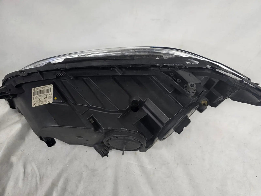 MERCEDES BENZ S-CLASS W221 ADAPTIVE BI-XENON Headlight RIGHT OEM A2218200639