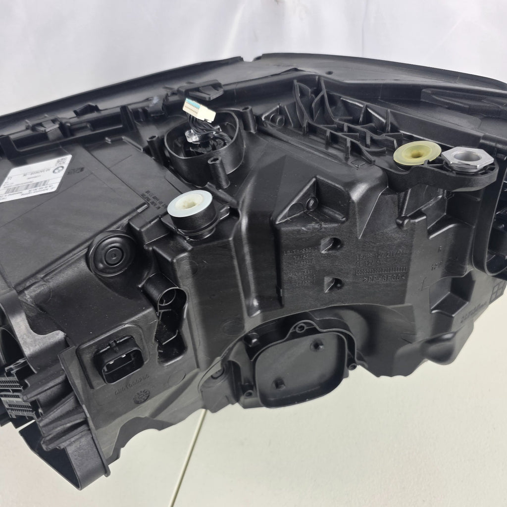 🚗🚗BMW iX3 G08, G01, F97, G02, F98 LCI Adaptive LED Headlight RIGHT OEM 5A29228