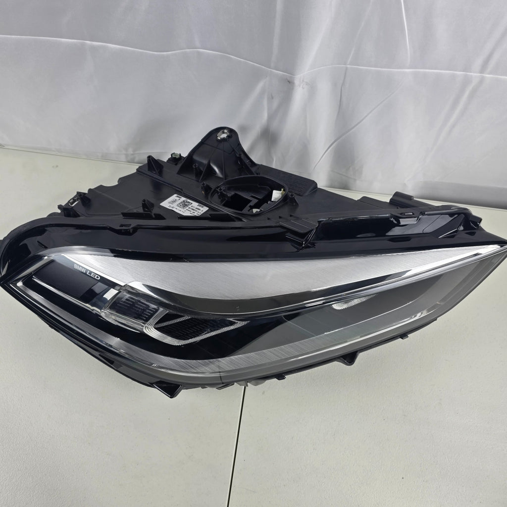 🚗🚗 BMW 1 Series F40 LED Headlight RIGHT USED OEM GENUINE 9482808