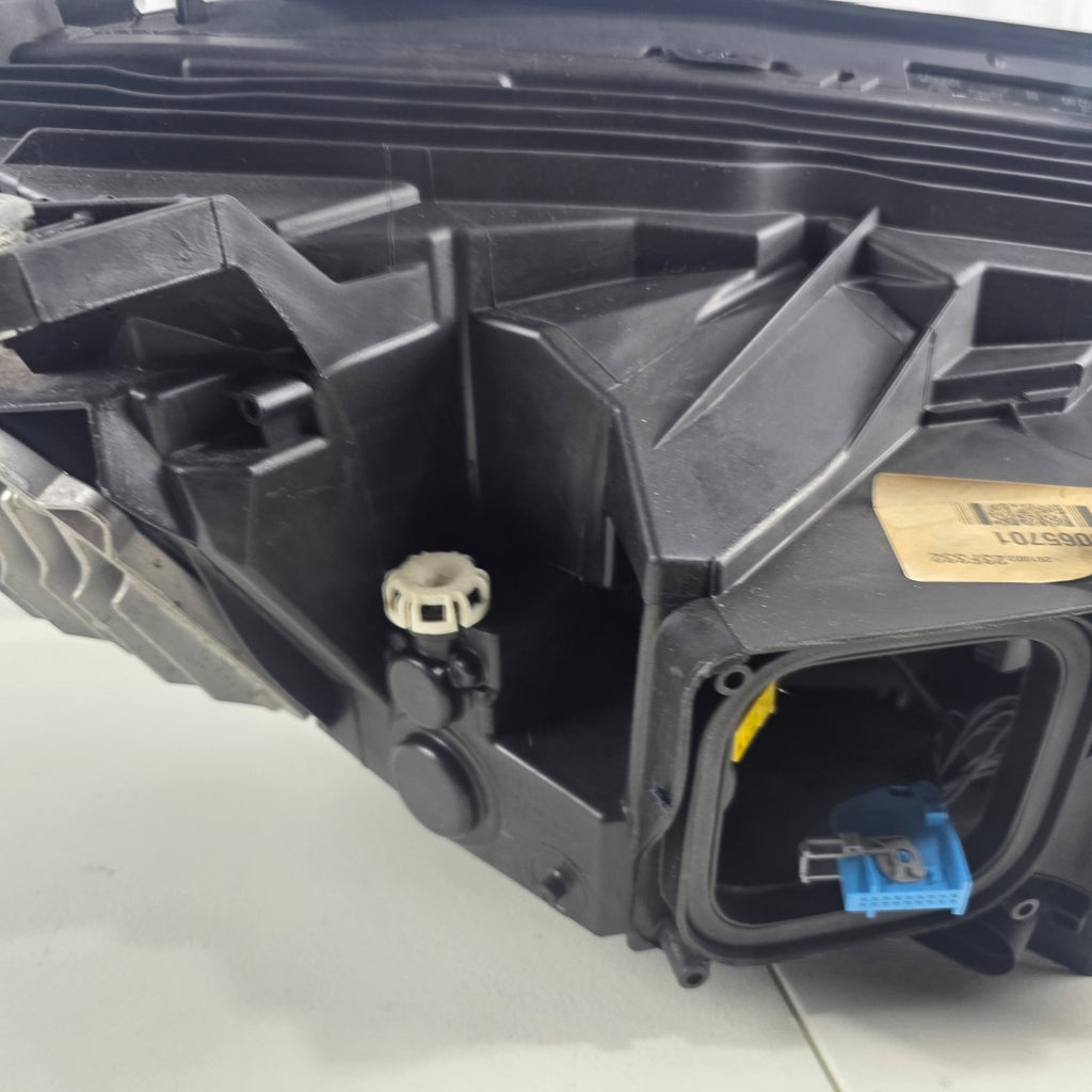 🚗🚗 Mercedes-Benz GLC X253, W253 LED High Performance LEFT GENUINE A2539065701