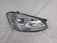 Load image into Gallery viewer, MERCEDES BENZ S-CLASS W221 BI-XENON Headlight PAIR OEM A2218200639 A2218202939