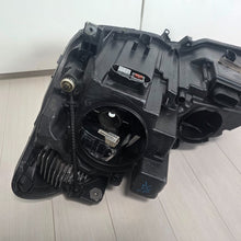 Load image into Gallery viewer, Mercedes-Benz W207 E200 E260 HID Xenon RIGHT headlight OEM GENUINE A2078200259