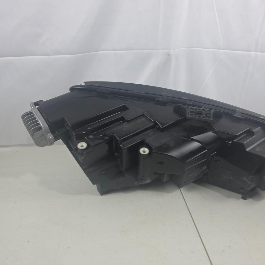 🐻 2017-2019 Audi A4 S4 LEFT LED OEM GENUINE Headlight Assembly 8W0941033